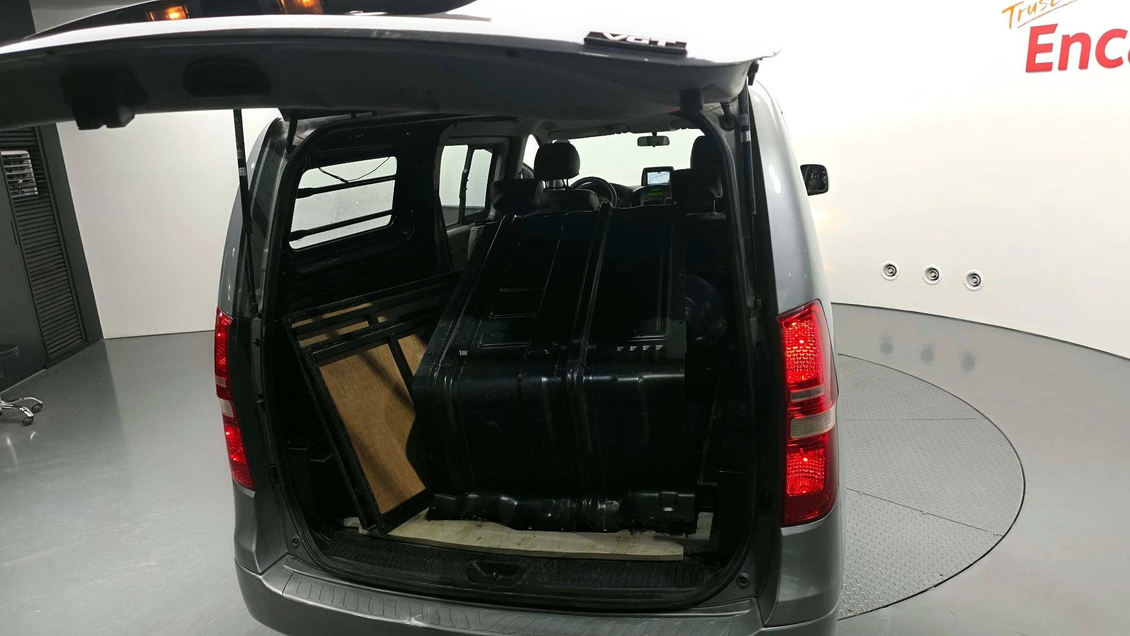 Hyundai Starex Grand Starex, 2010 — фото 20