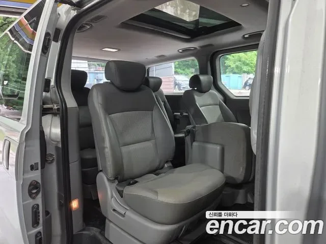 Hyundai Starex Grand Starex, 2009 — фото 10