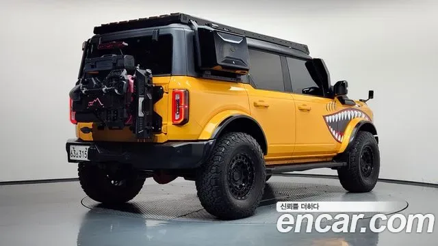 Ford Bronco Broncho, 2022 — фото 2