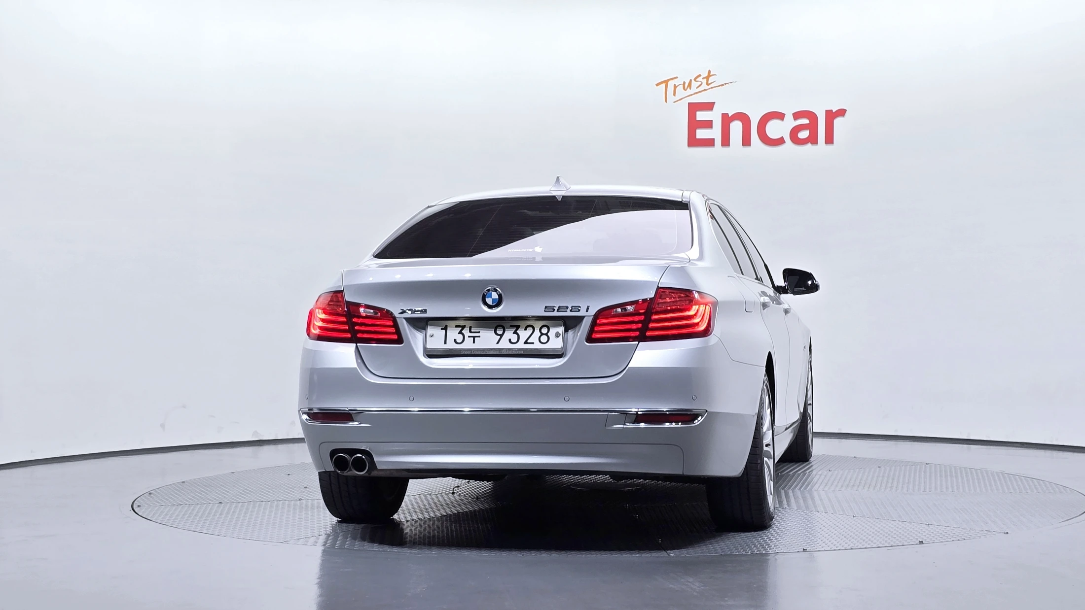 BMW 5-Series F10, 2014 — фото 4