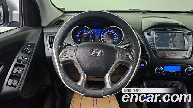 Hyundai Tucson ix, 2014 — фото 15