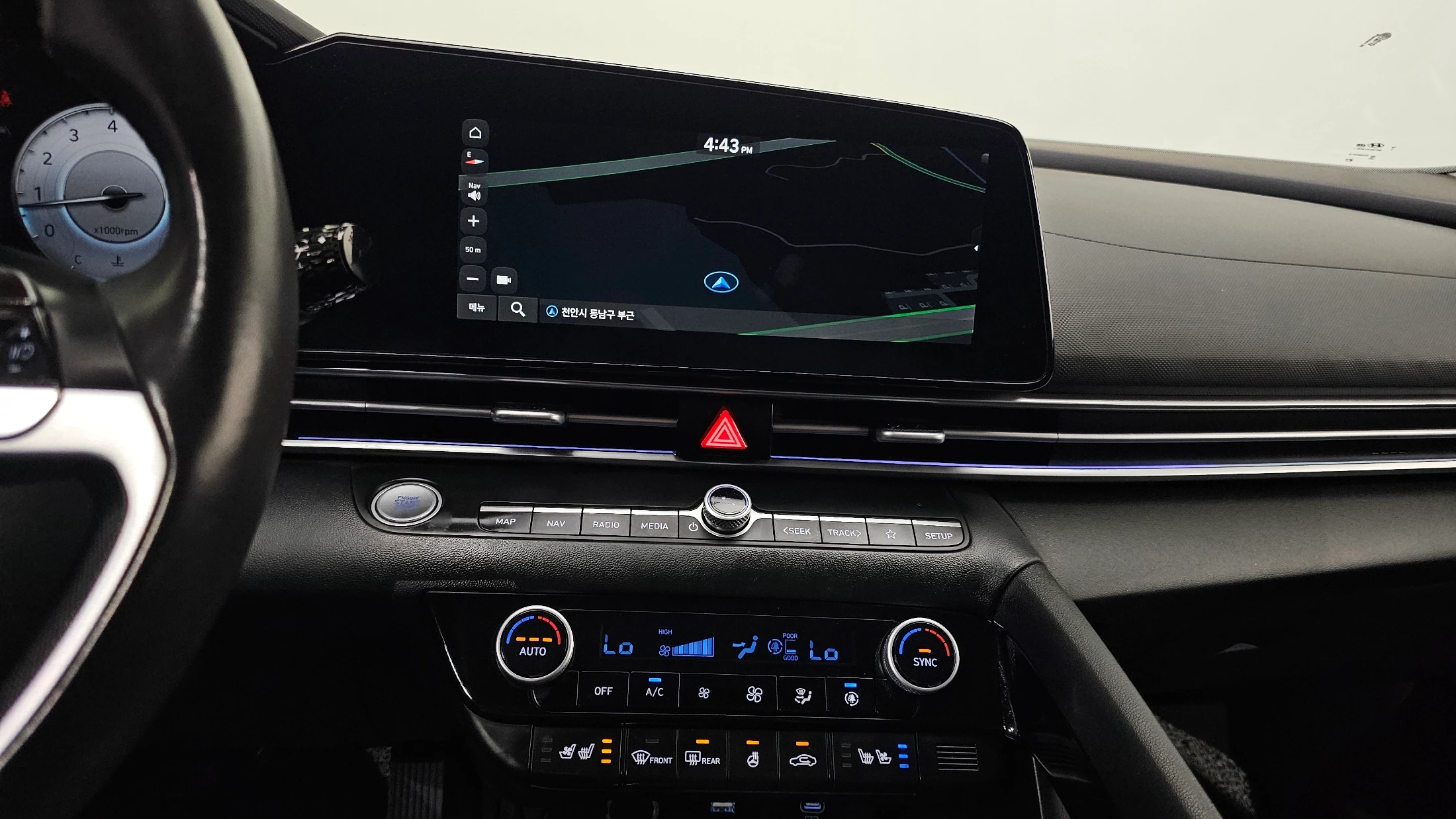 Hyundai Avante CN7, 2024 — фото 13