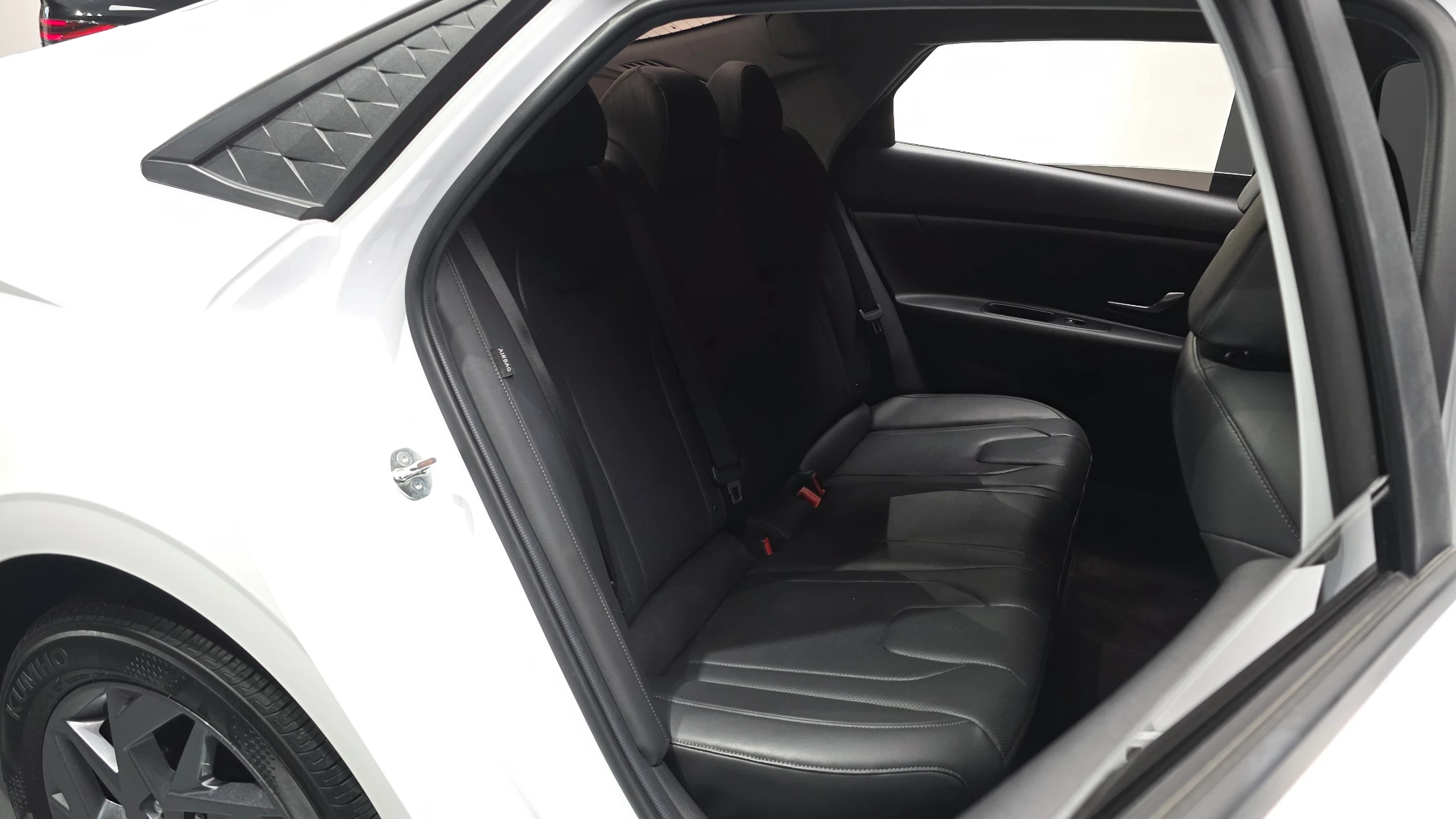 Hyundai Avante CN7, 2024 — фото 12