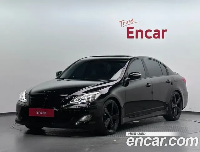 Hyundai Genesis