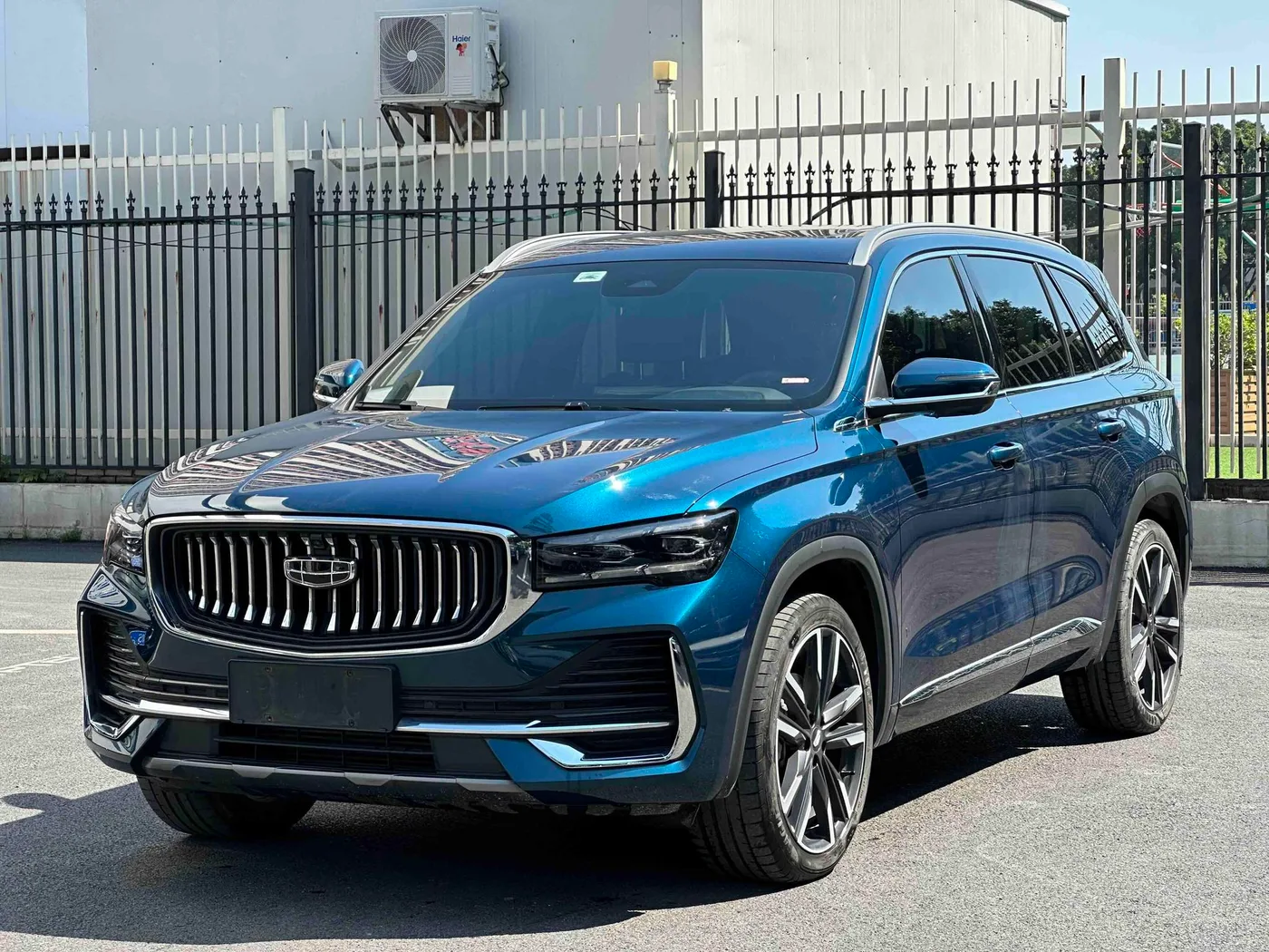 Geely Xingyue L