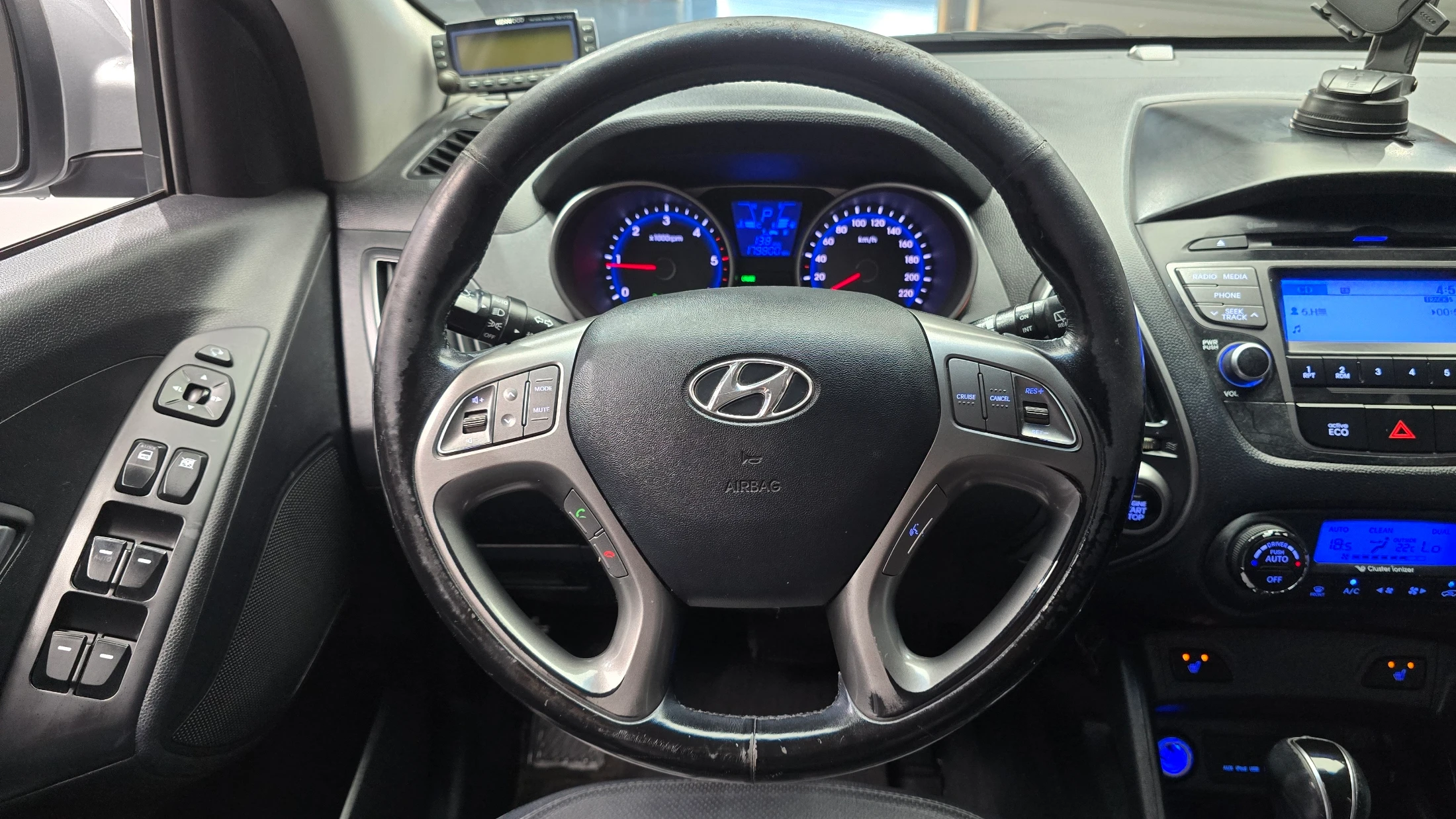 Hyundai Tucson ix, 2014 — фото 13