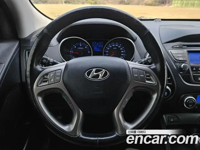Hyundai Tucson ix, 2013 — фото 12