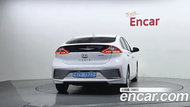Hyundai Ioniq Ionic Electric, 2018 — фото 3