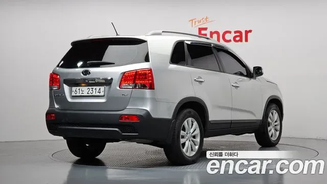 Kia Sorento, 2010 — фото 2