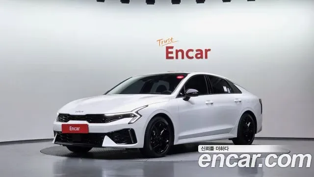 Kia K5 Hybrid