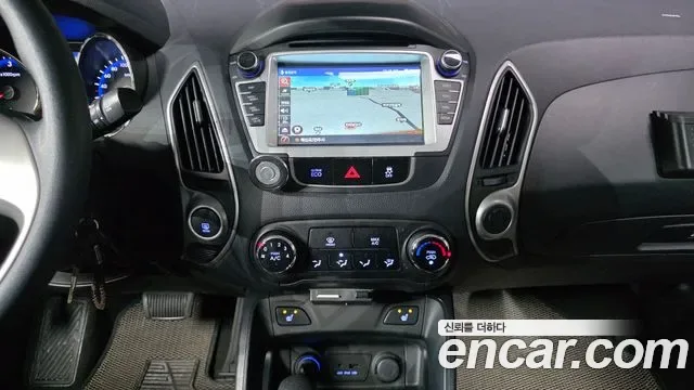 Hyundai Tucson ix, 2010 — фото 14