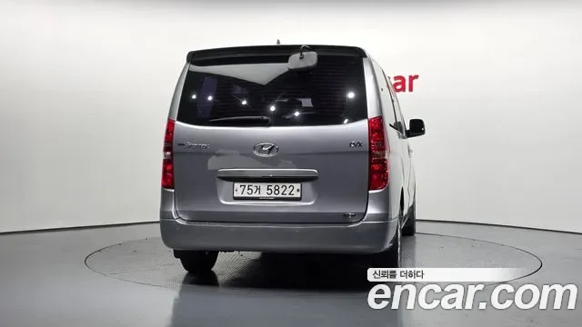 Hyundai Starex Grand Starex, 2012 — фото 4