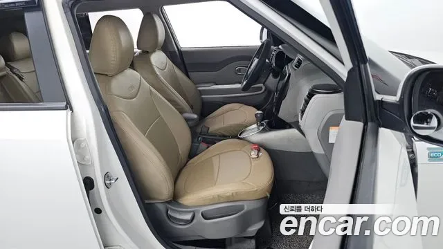 Kia Soul EV, 2018 — фото 26