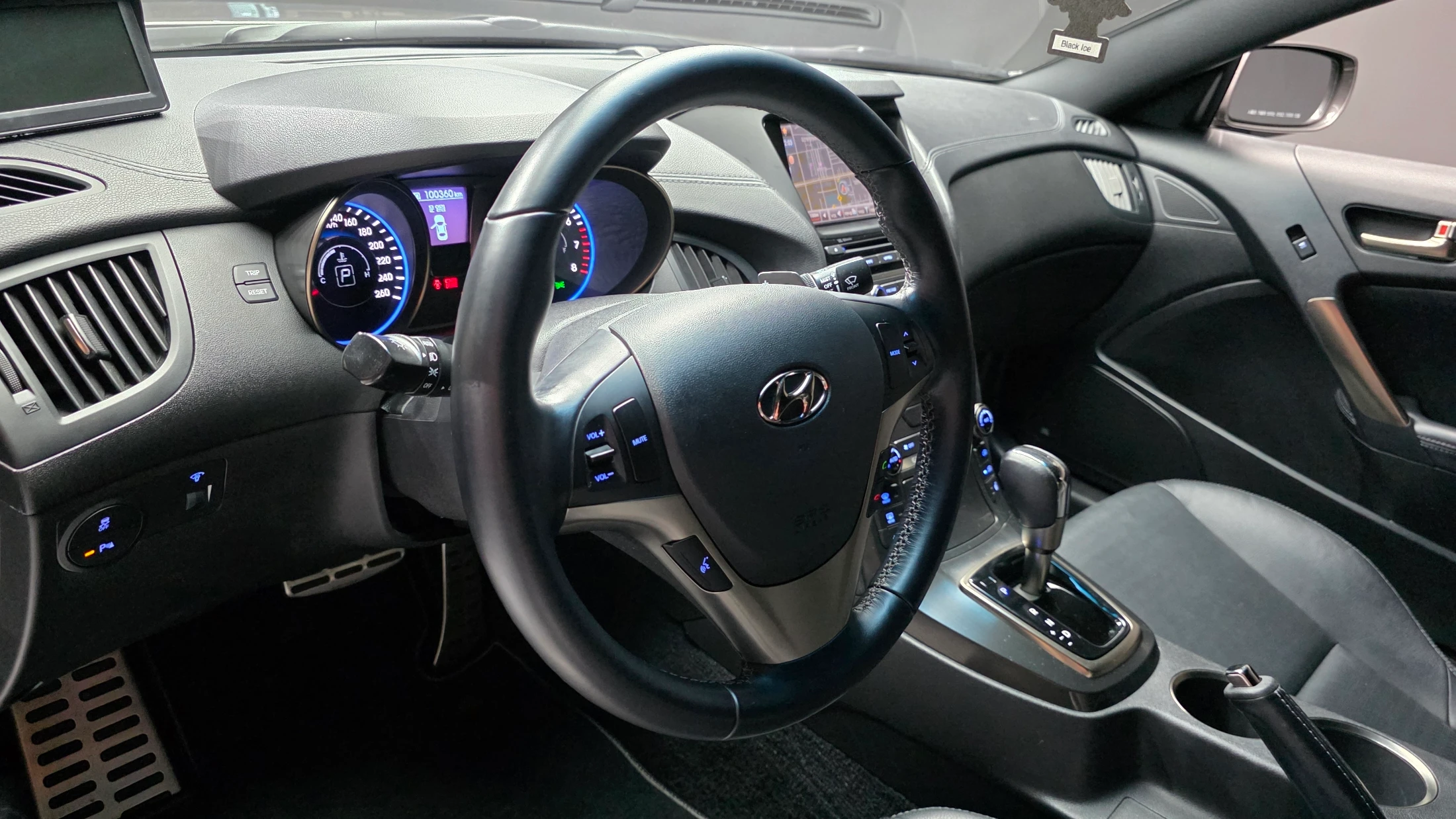 Hyundai Genesis Coupe, 2012 — фото 13