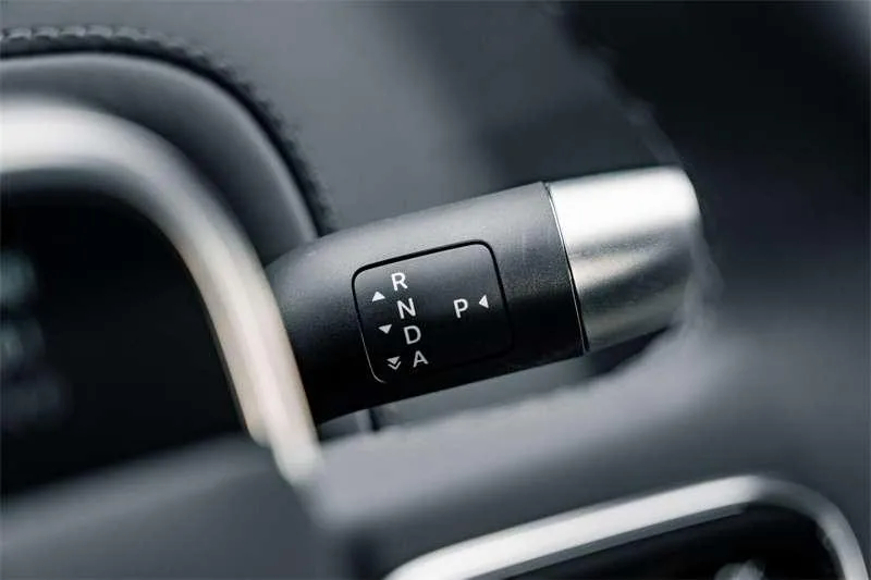 Li Auto Ideal L7, 2025 — фото 17