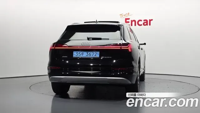 Audi E-Tron, 2020 — фото 4