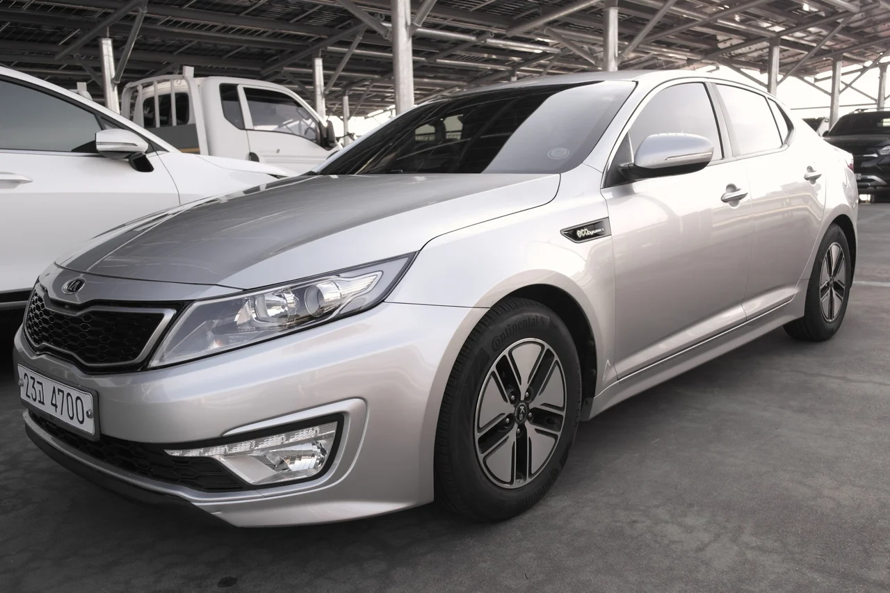 Kia K5 Hybrid