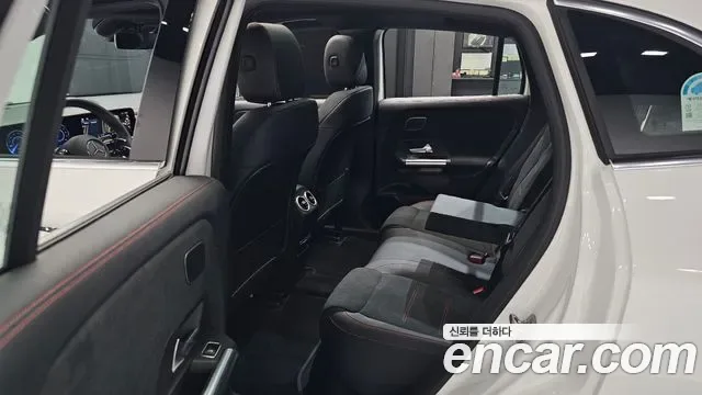 Mercedes-Benz Eqa H243, 2025 — фото 12