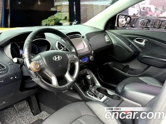 Hyundai Tucson ix, 2013 — фото 11