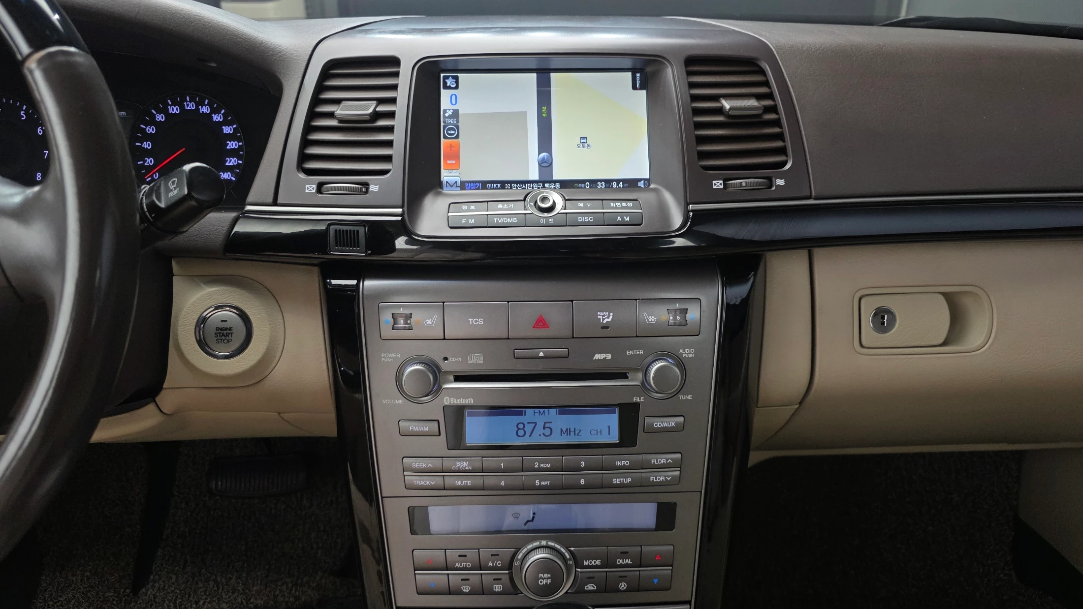 Kia Opirus Premium, 2010 — фото 17
