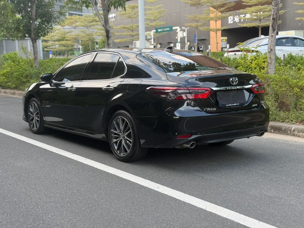 Toyota Camry, 2023 — фото 6