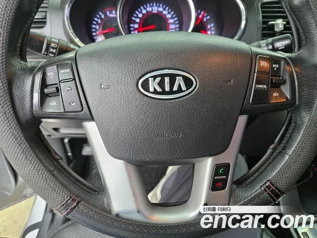Kia Sorento, 2012 — фото 18