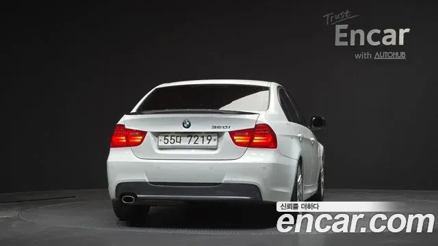 BMW 3-Series E90, 2011 — фото 4