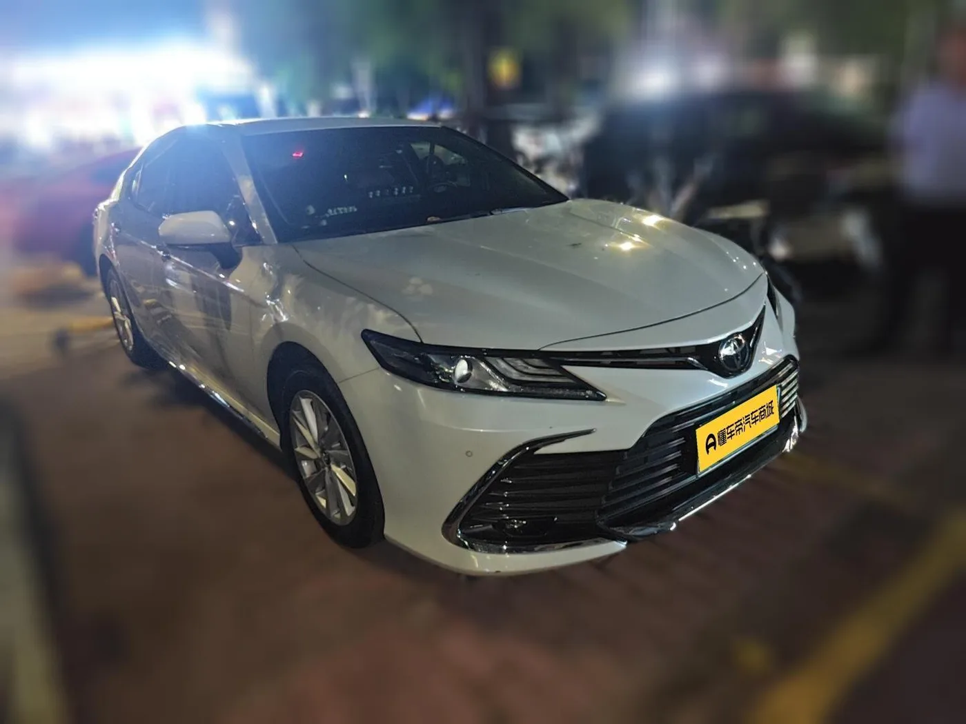 Toyota Camry, 2023 — фото 3