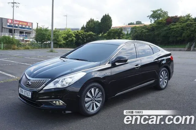 Hyundai Grandeur HG Hybrid