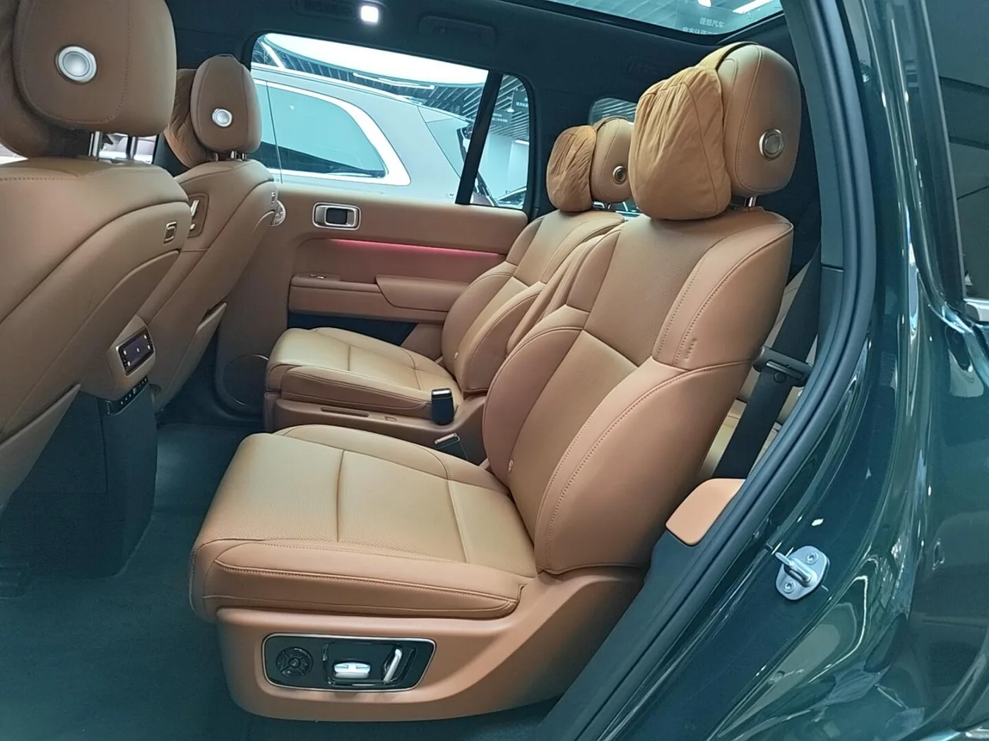 Li Auto Ideal L9, 2025 — фото 12