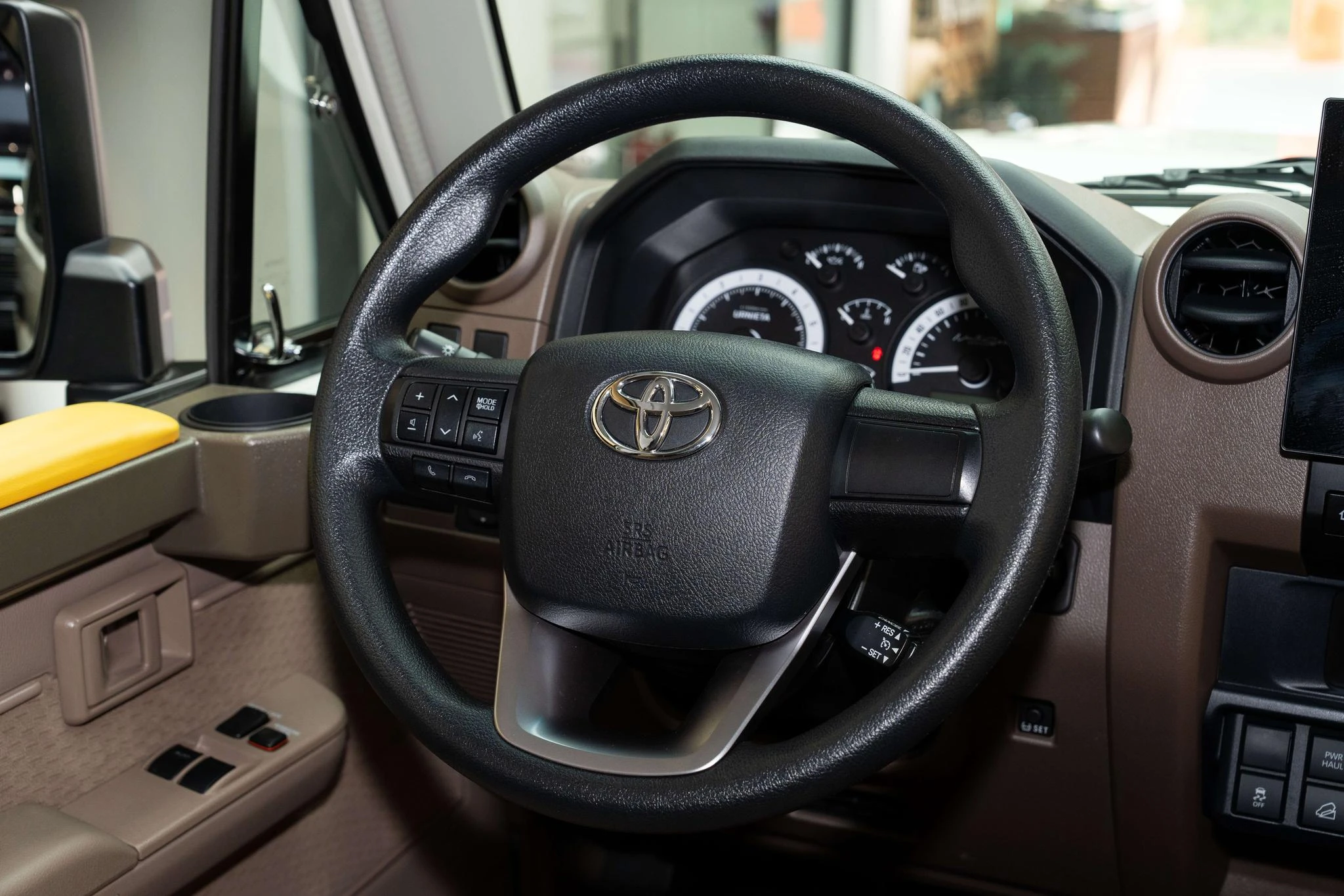 Toyota Land Cruiser 70 Series, 2025 — фото 12
