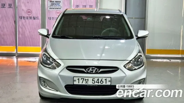Hyundai Accent, 2012 — фото 2