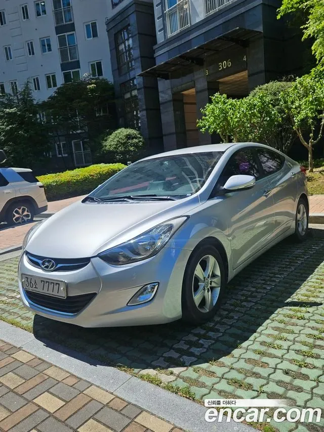 Hyundai Avante MD