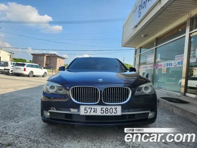 BMW 7-Series F01