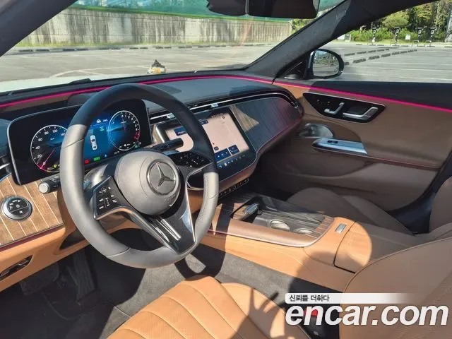 Mercedes-Benz E-Class W214