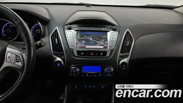 Hyundai Tucson ix, 2011 — фото 14