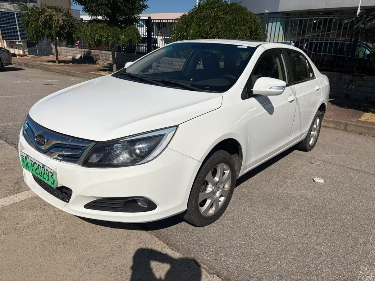 BYD e5