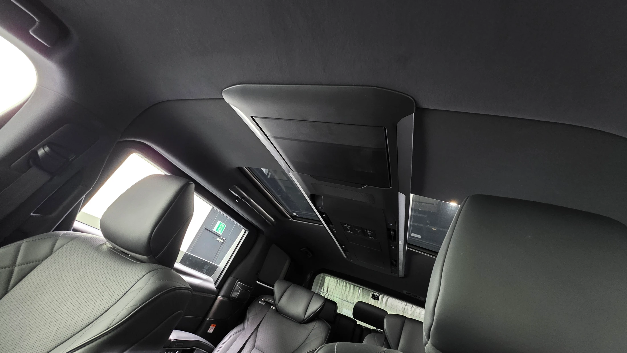Toyota Alphard Alpad, 2025 — фото 35