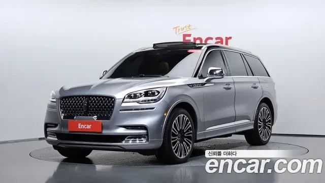 Lincoln Aviator Avier