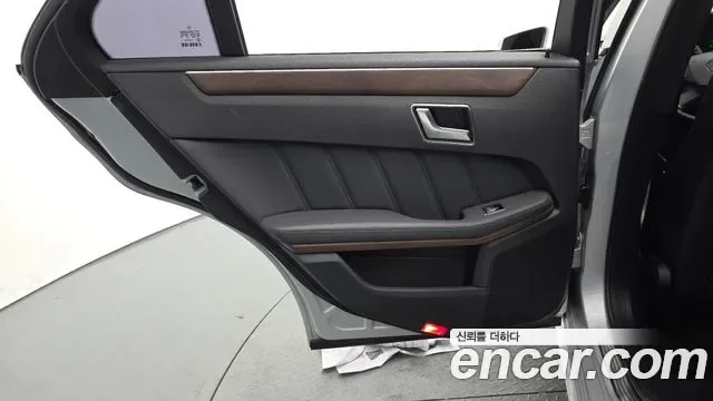 Mercedes-Benz E-Class W212, 2013 — фото 26