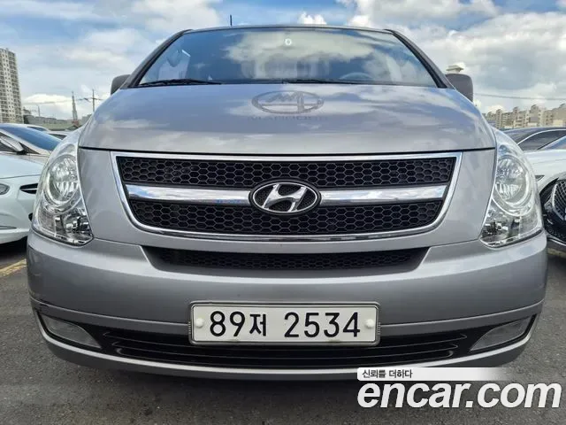 Hyundai Starex Grand Starex, 2012 — фото 2