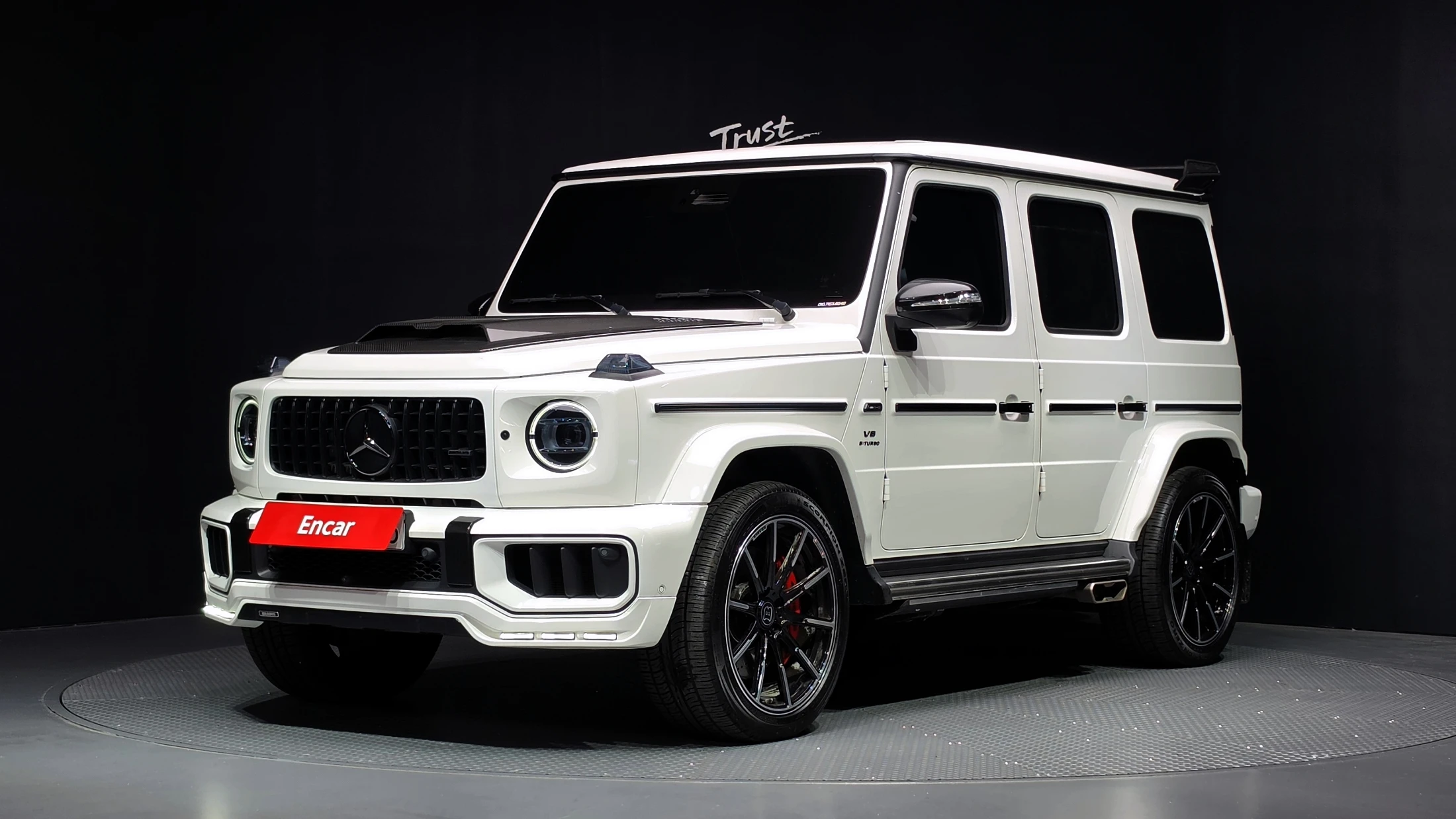Mercedes-Benz G-Class W465