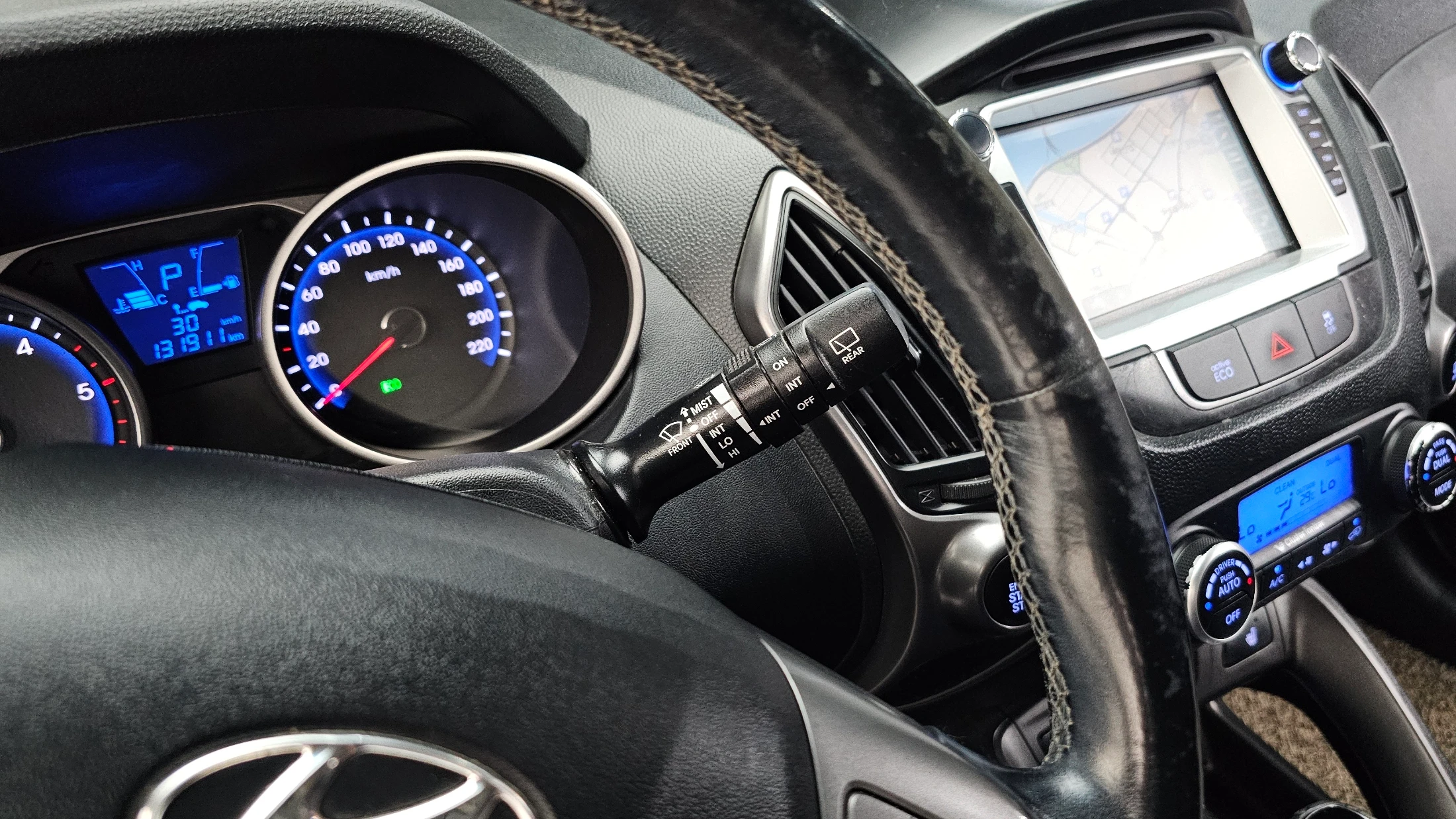 Hyundai Tucson ix, 2014 — фото 17