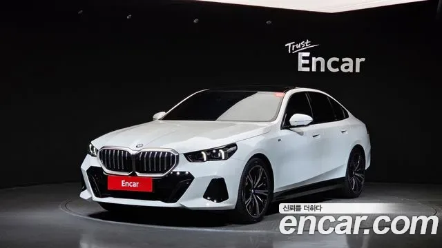 BMW 5-Series G60