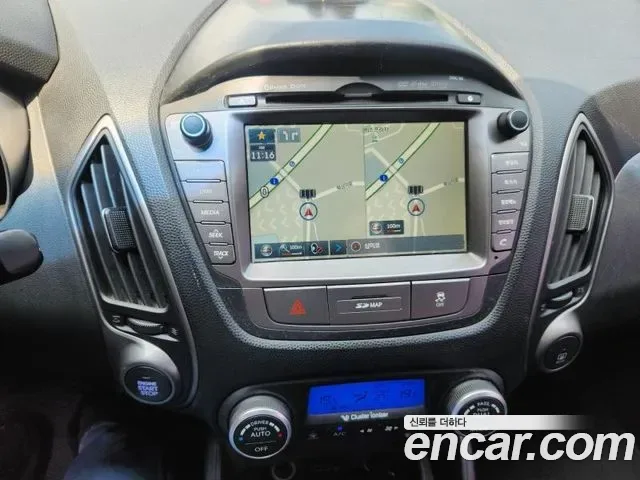 Hyundai Tucson ix, 2013 — фото 12