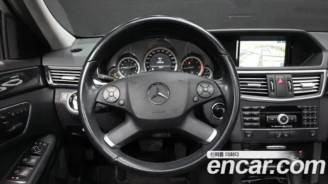 Mercedes-Benz E-Class W212, 2010 — фото 13