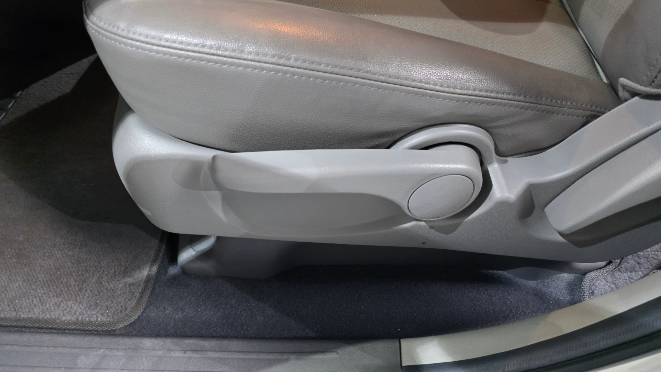 Kia Canival Carnival R, 2010 — фото 19
