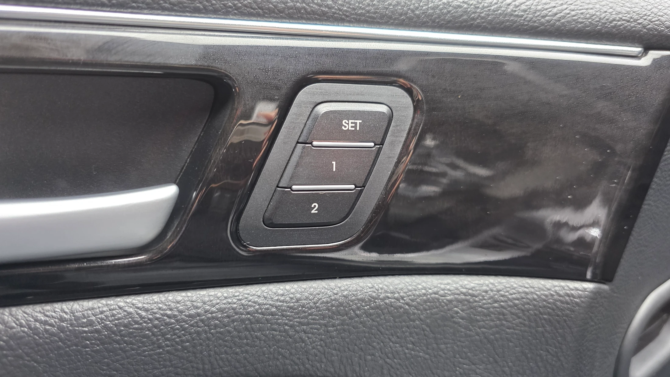Hyundai Genesis, 2012 — фото 18