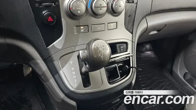 Hyundai Starex Grand Starex, 2010 — фото 9