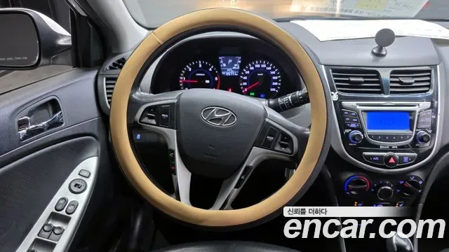 Hyundai Accent, 2012 — фото 12